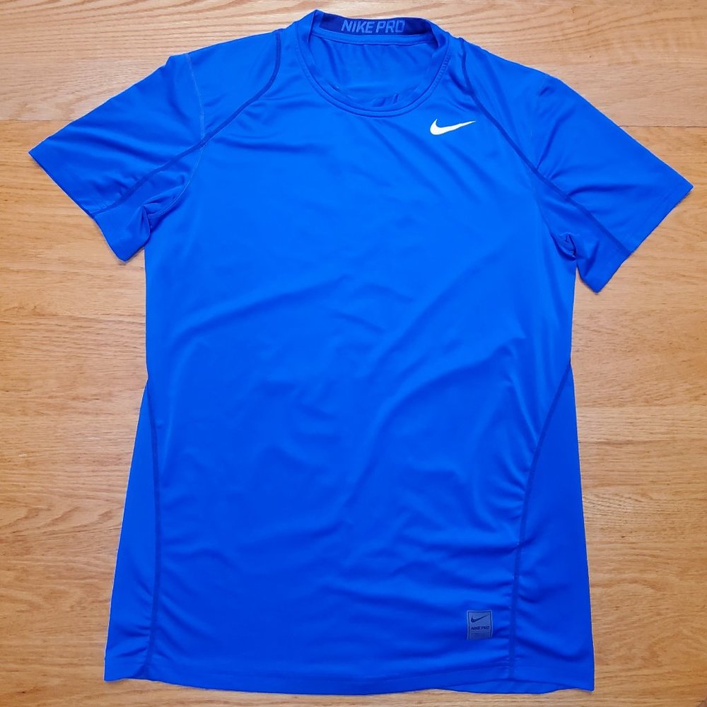 LAST CHANCE Nike Pro Tee